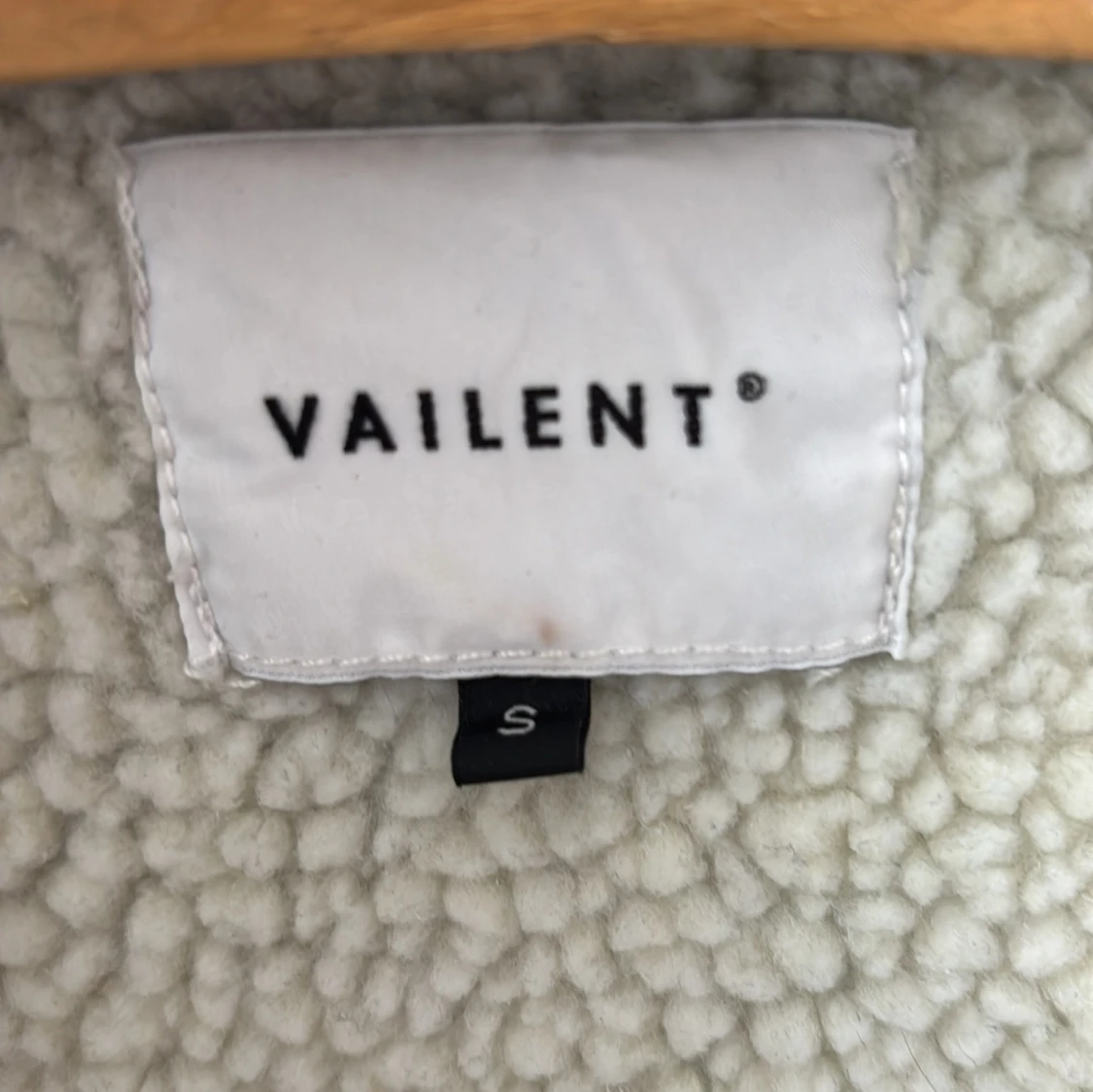 Svart teddyjacka från Vailent - 2