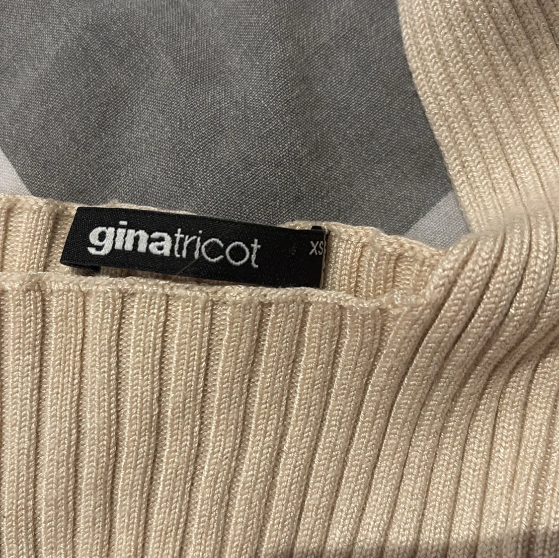 Beige ribbad långklänning Gina Tricot - 4