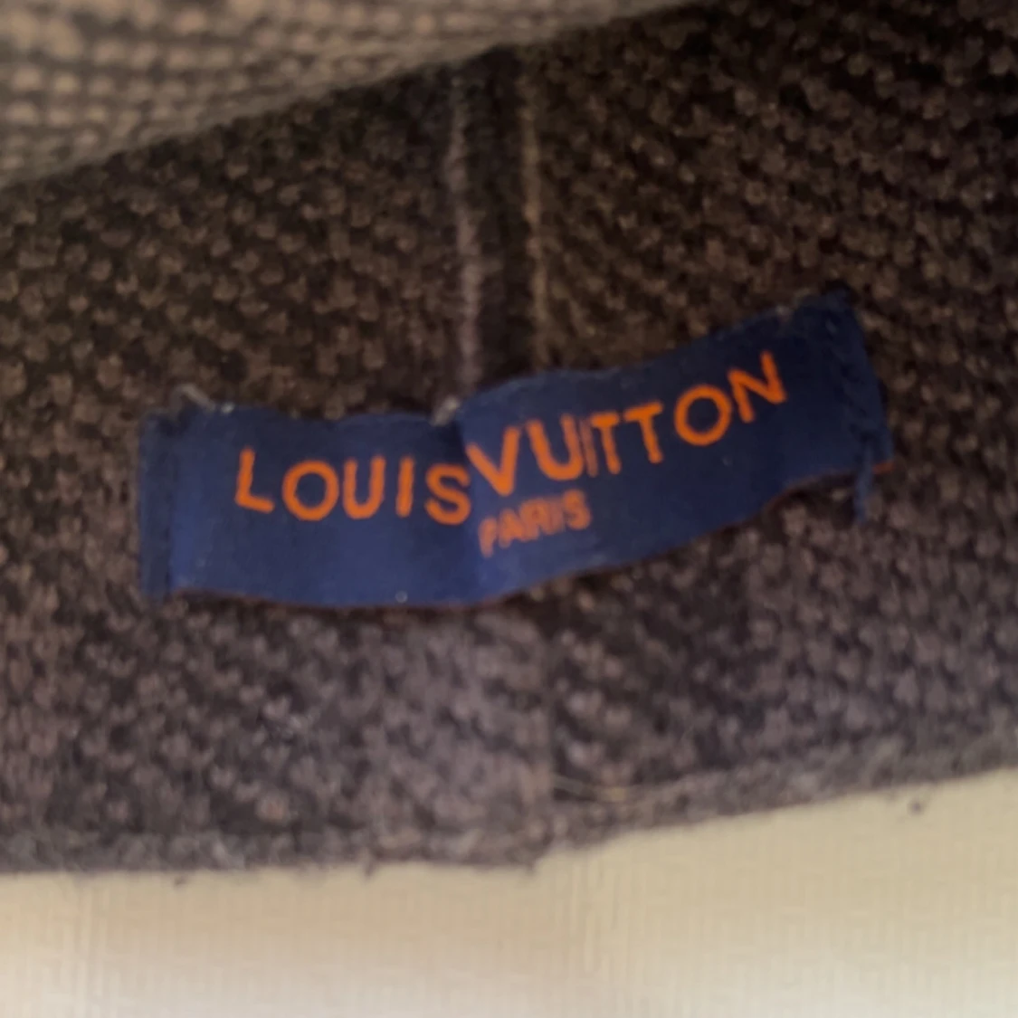 Rutig mössa från Louis V - 1