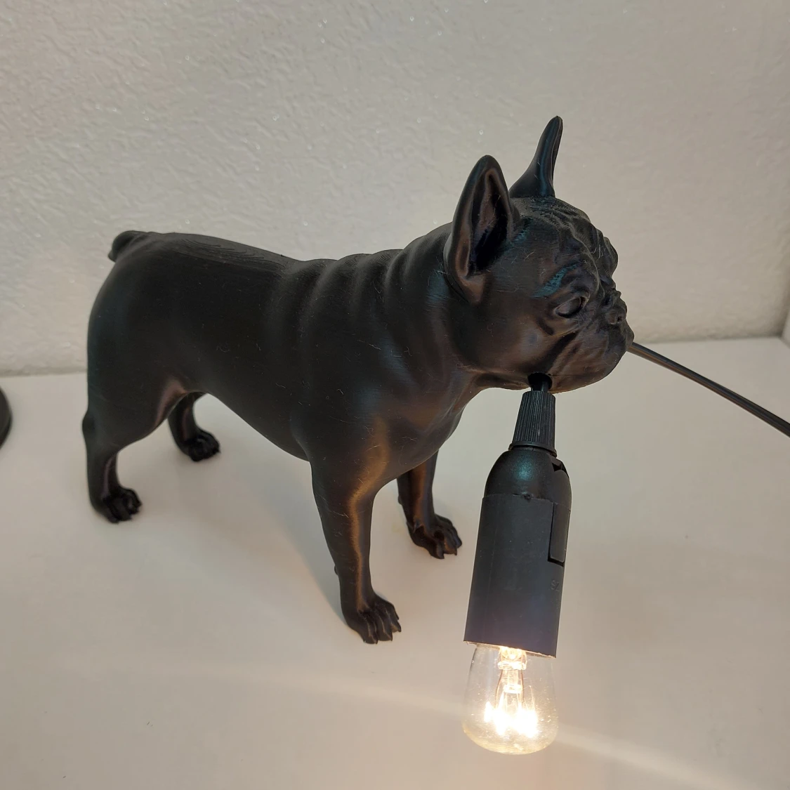 Svart hundformad bordslampa - 2