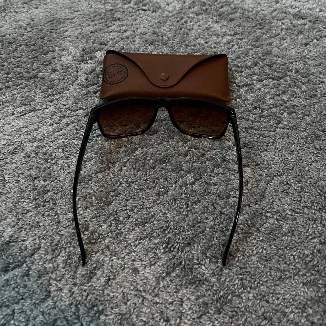 RayBan liknande solglasögon  - 2