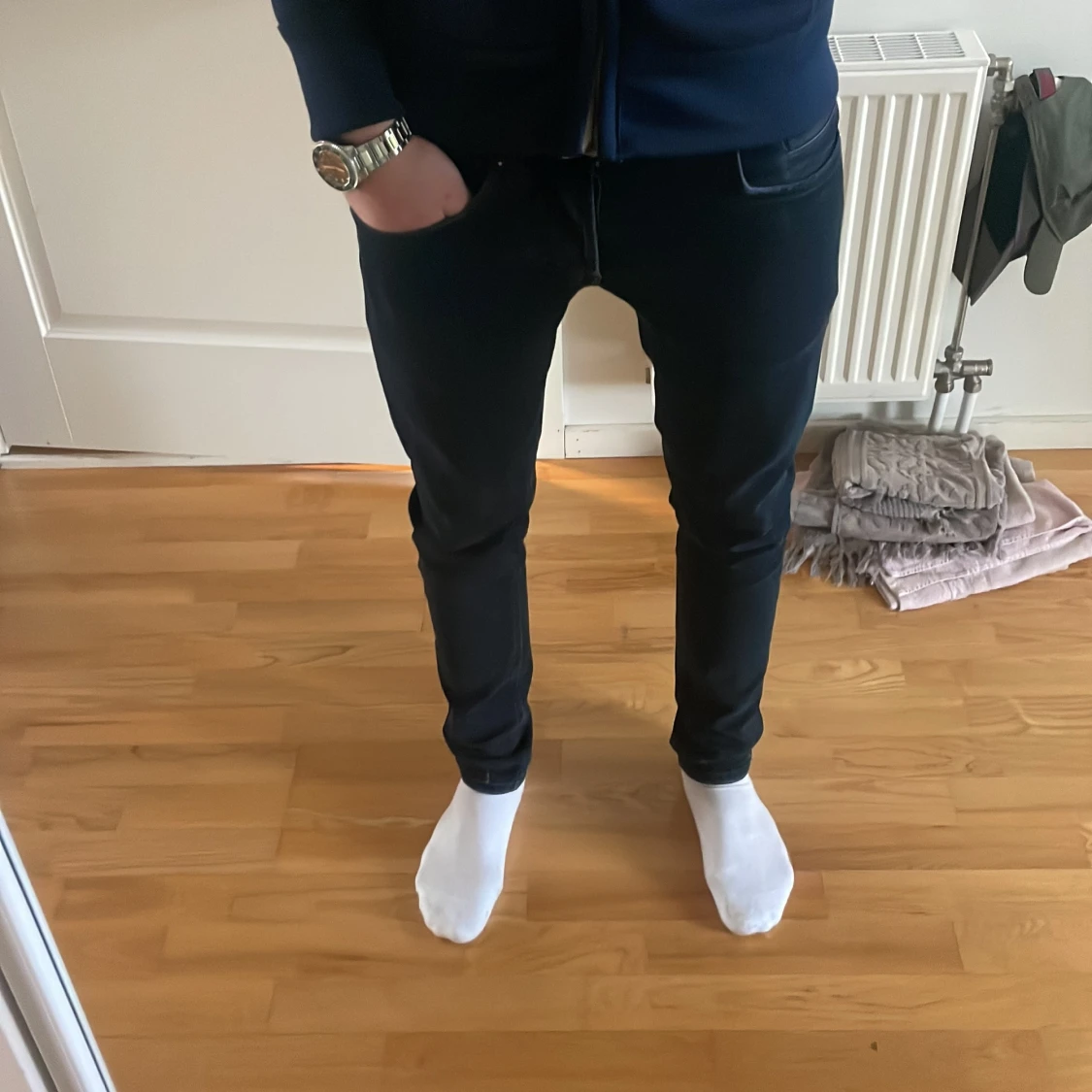 Mörk blåa Dondup George 