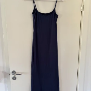 SHEIN klänning - Helt oanvänd🤍