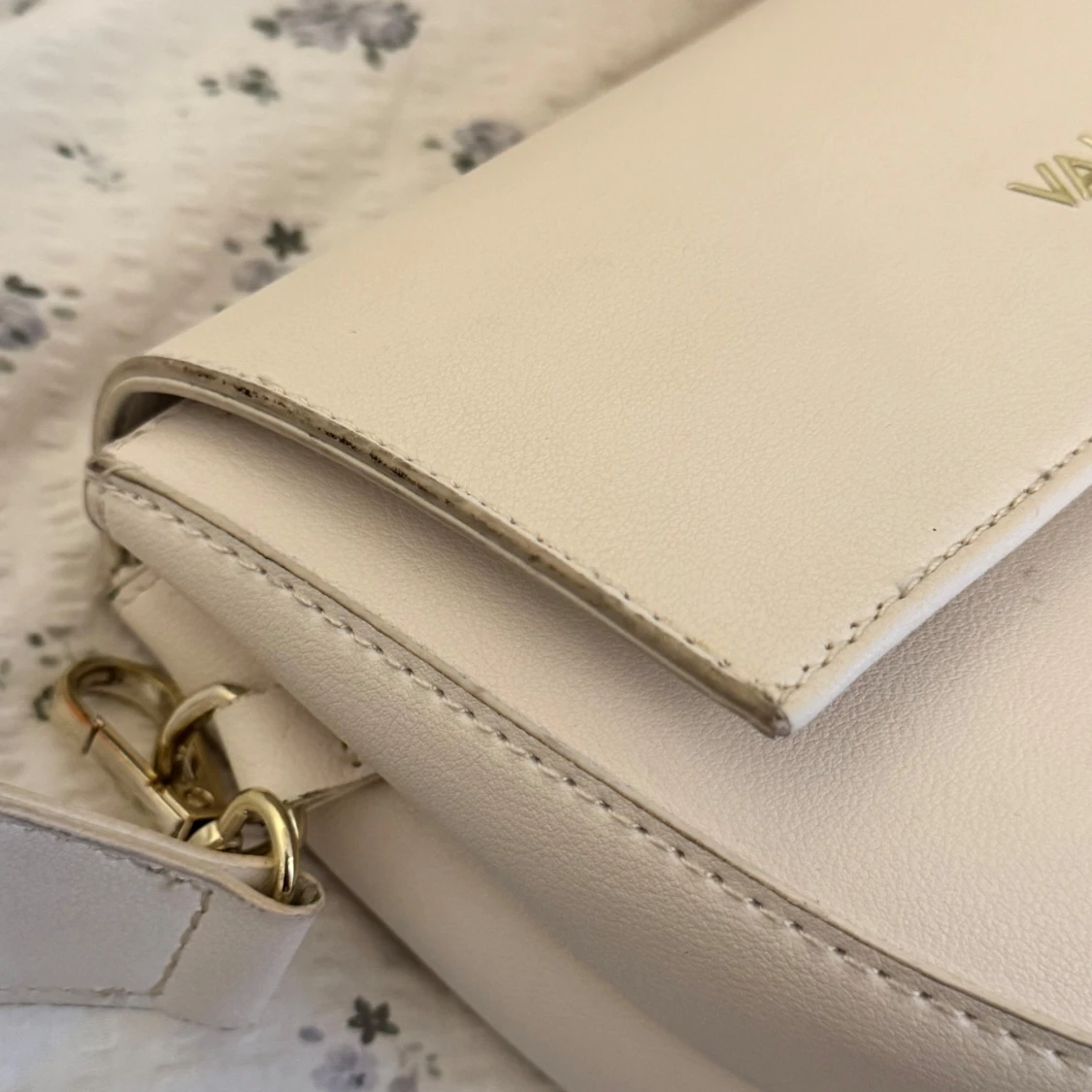 Vit väska från Valentino Bags - 1