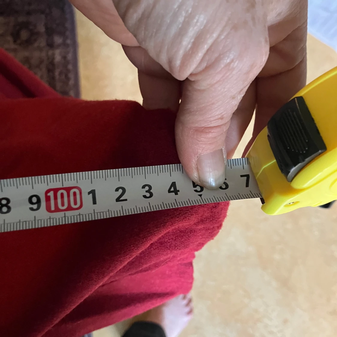 Röd långklänning i ylle - 3