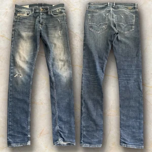 Diesel Jeans - Diesel Jeans 👖| W31 L32 | Riktigt feta jeans med snygga slitningar | Skriv till mig vid minsta fråga eller fundering 📩