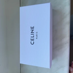 Celine triumf 01 - Helt nya oanvända triumf 01