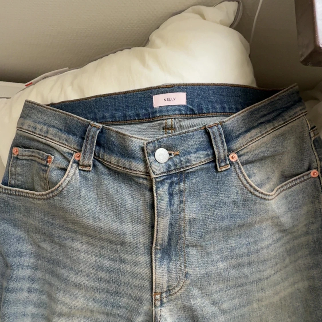 Wide jeans från Nelly i ljusblå denim - 1