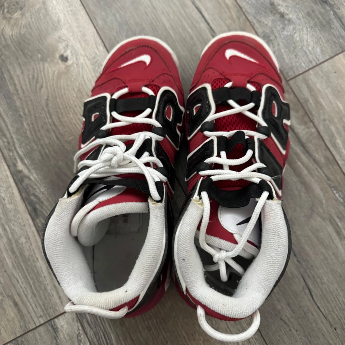 Nike Air More Uptempo röd/svart - 2