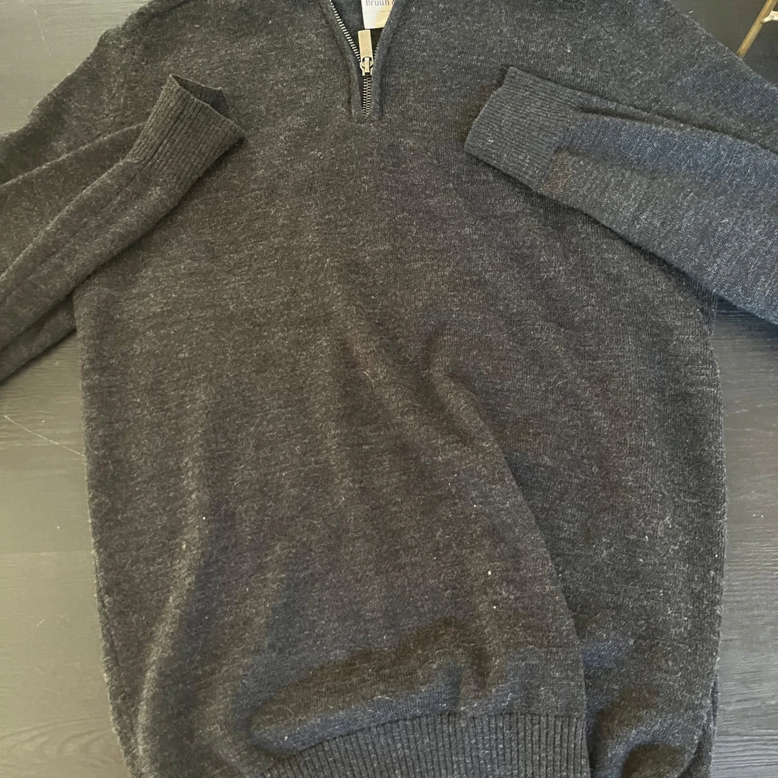 Stickad halv zippad tröja - 1