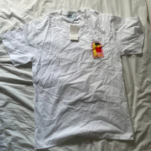 Casablanca T shirt - Här säljer jag en jätte skön Casablanca T shirt som är perfekt för sommaren. DM vid intresse (pris går att diskuteras)