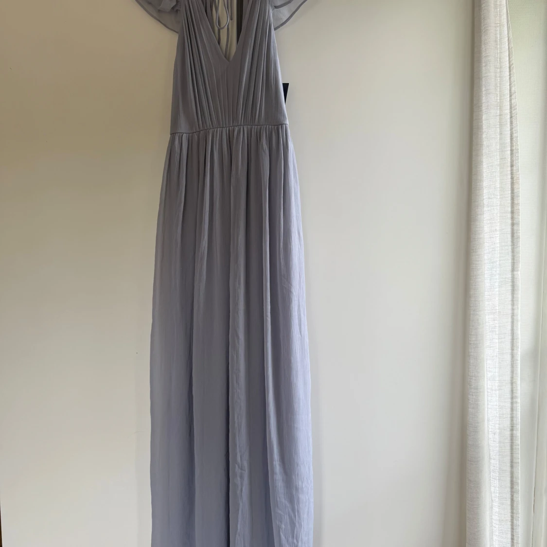 Ljuslila/ljusblå långklänning från NAKD Eve