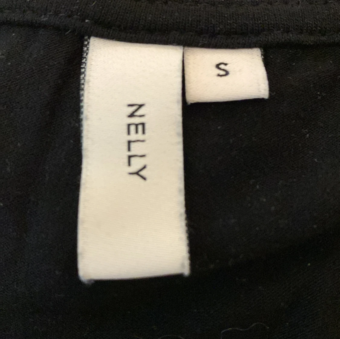 Svart långärmad topp från Nelly - 1