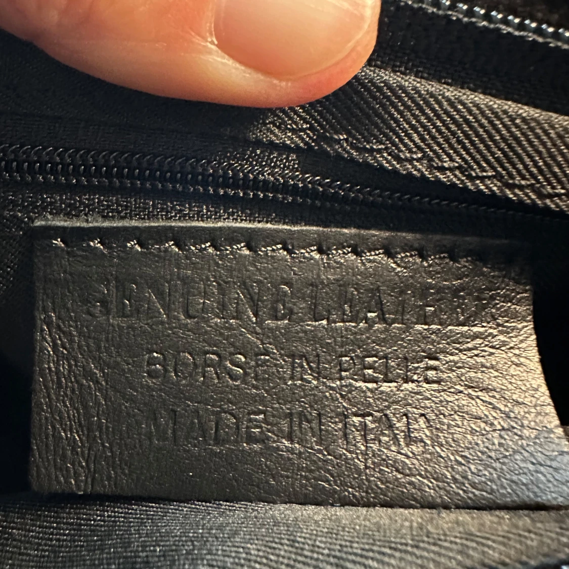 Mönstrad kuvertväska från Pipol's Bazaar - 4