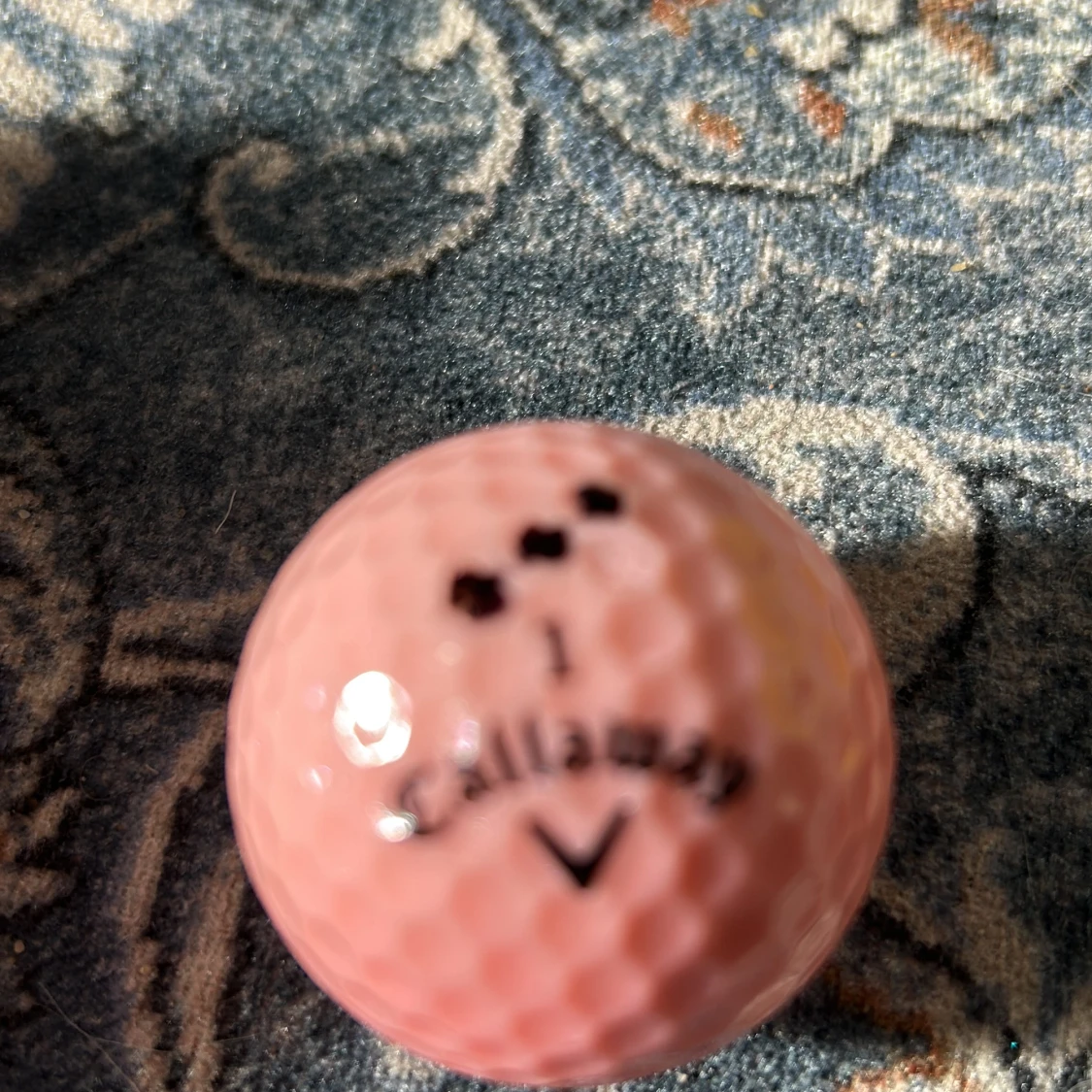 Rosa golfboll från Callaway - 2