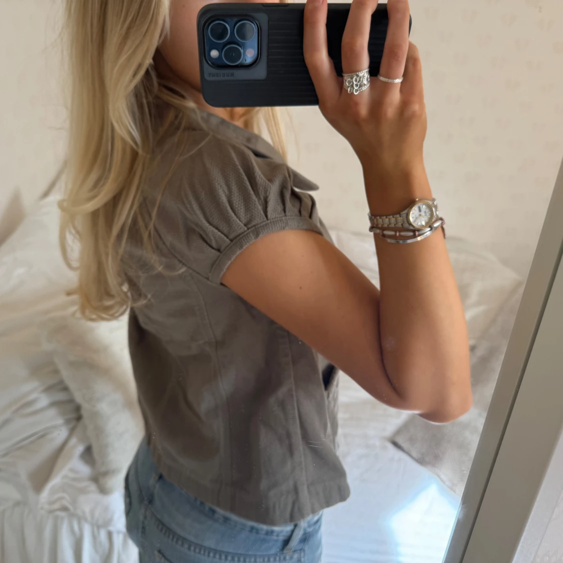 Kortärmad jacka / kofta - 3