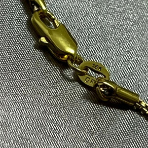 Halsband guldpläterad 18k -  Helt ny 50 cm 