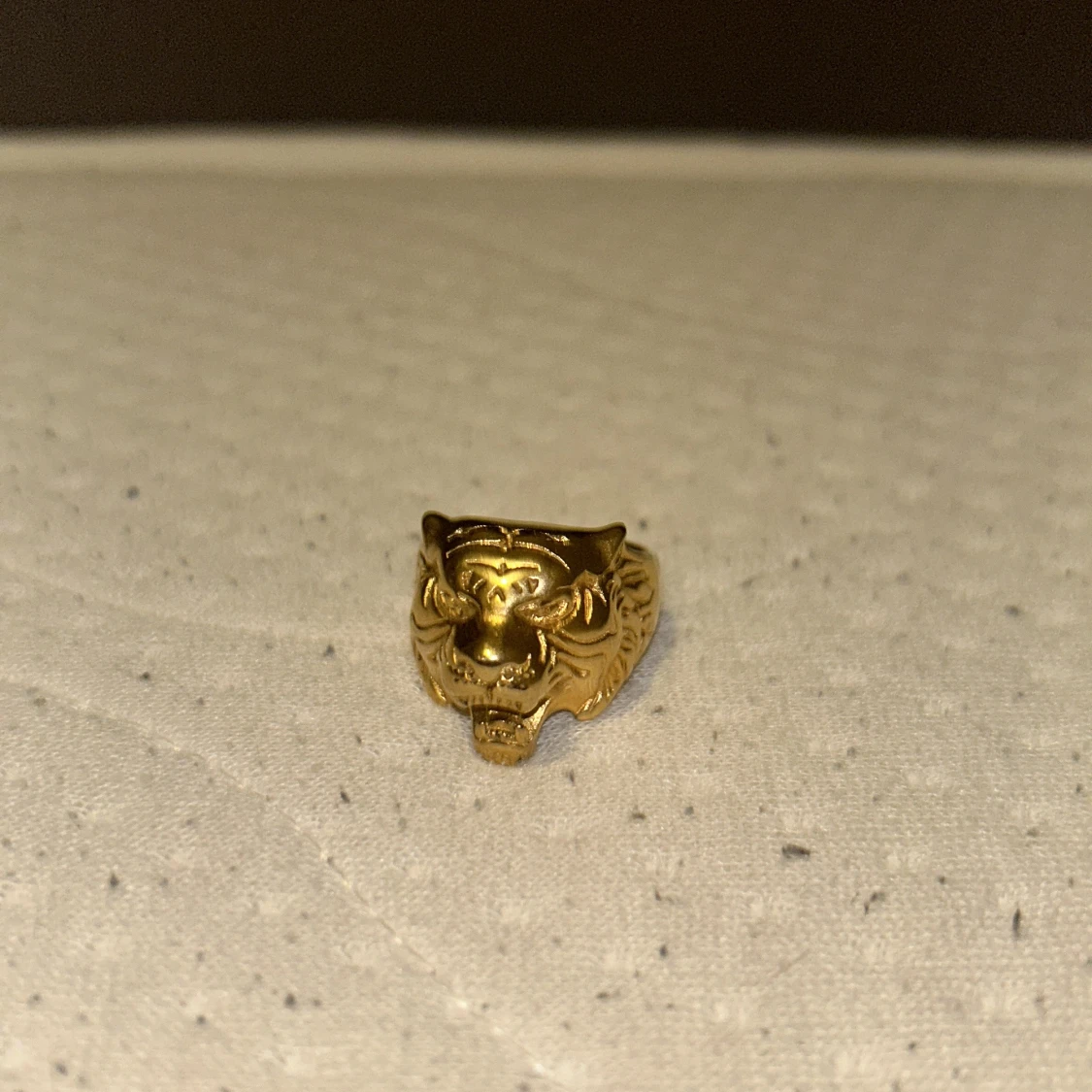Tiger ring 