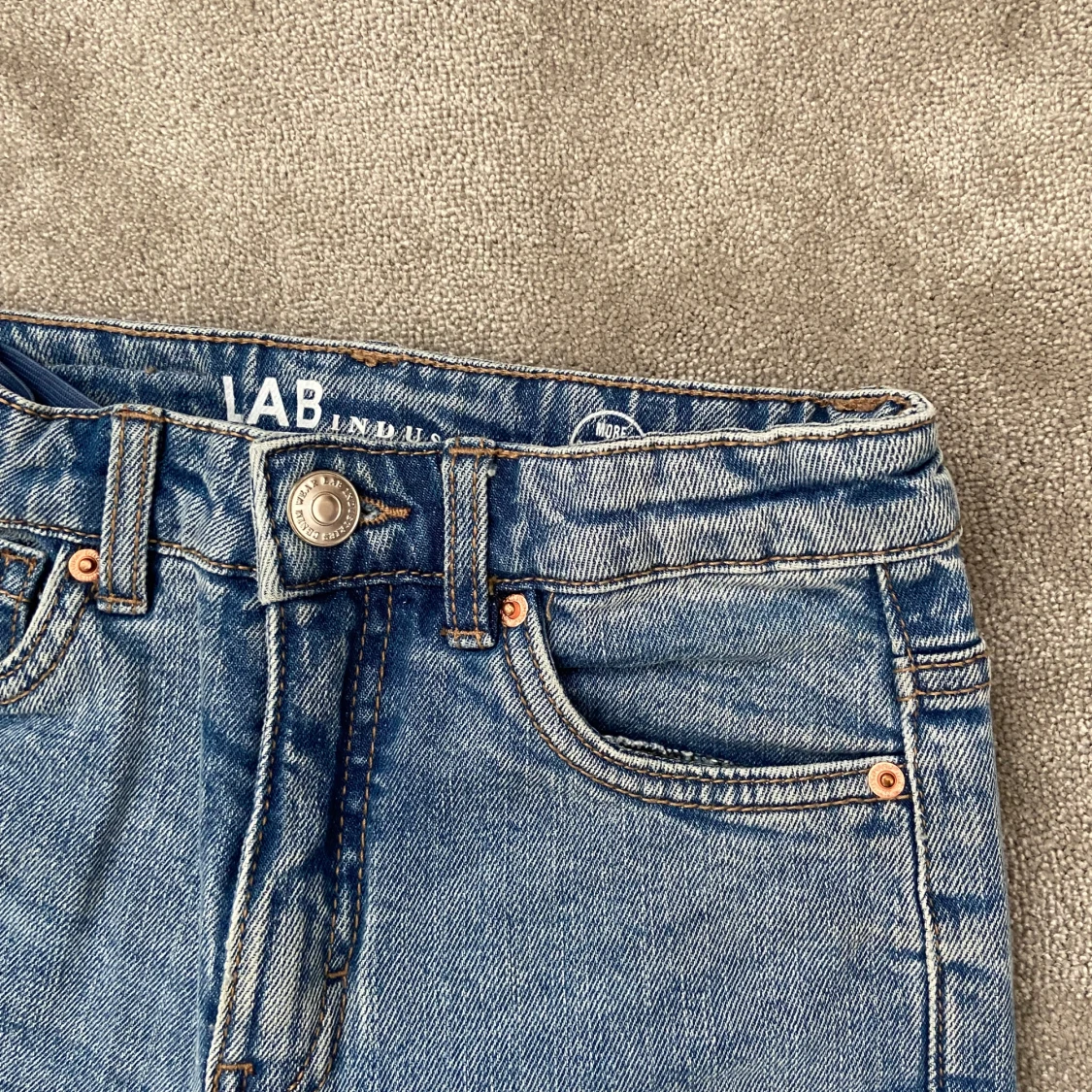 Blå jeans från LAB industrise - 1