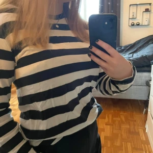 Randig tröja - Kommer inte till användning