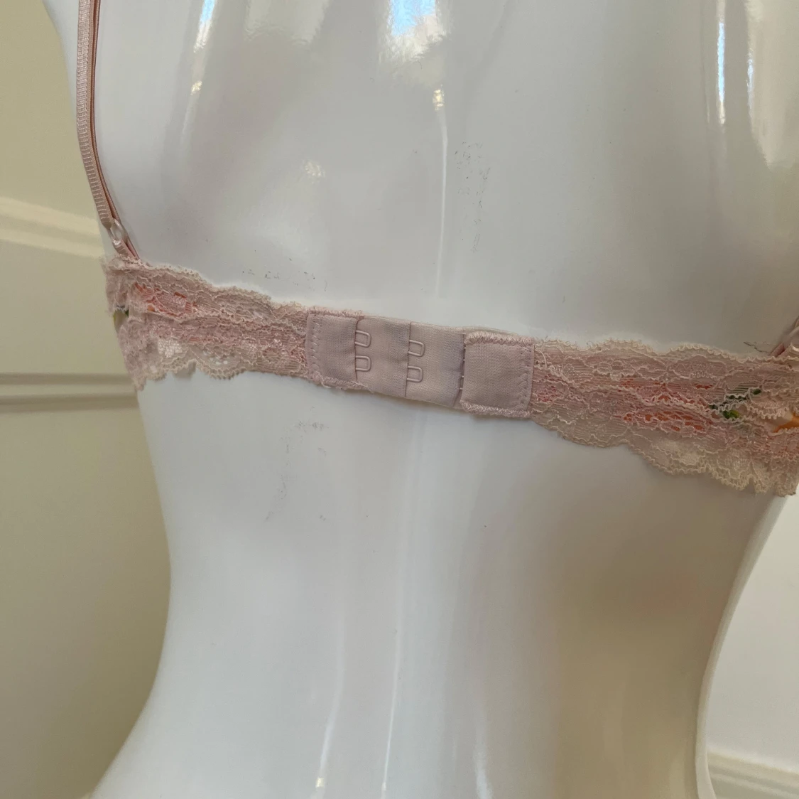 Monki mjuk bh med persikor  - 2