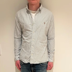 Ralph lauren skjorta - Ralph lauren skjorta | Skick - 9,5/10 | Size - L (passar M) | Hör av dig vid minsta fråga eller fundering // RDL