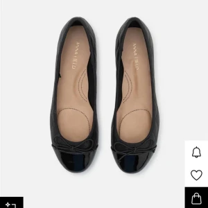 Ballerina skor Anna field - Säljer dessa fina ballerina skor ifrån Anna field i storlek 38. Endast testad helt ny🤍