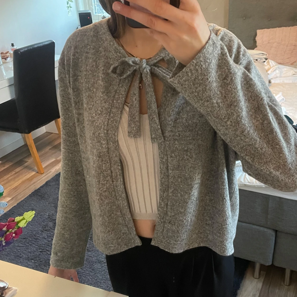 Grå cardigan jacka med knyt - 1