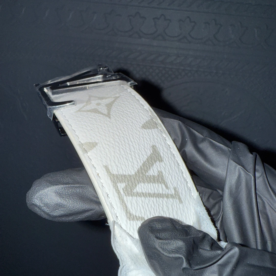 Vit/silver Louise vuitton bälte - 1