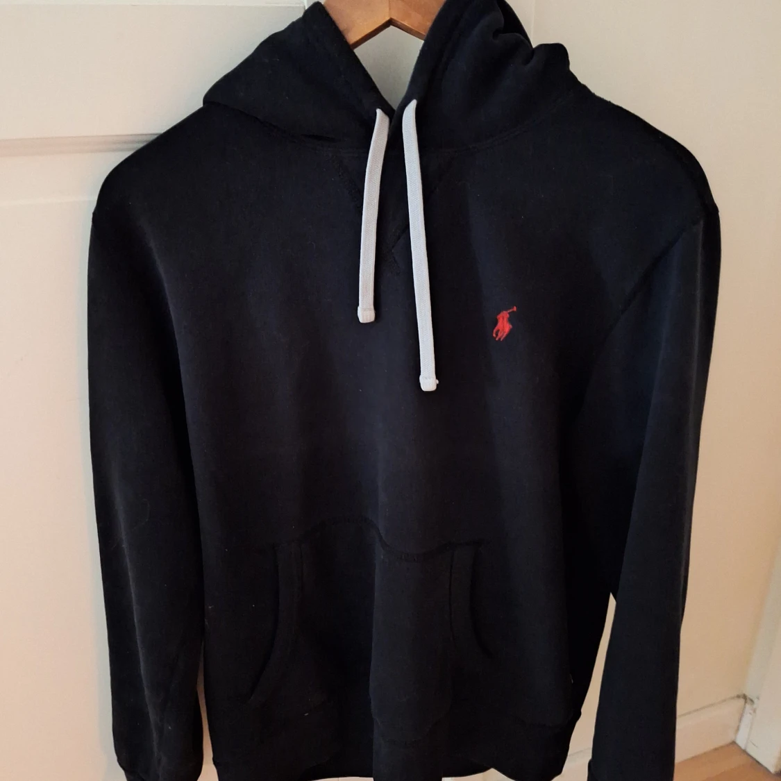 Svart hoodie från Ralph Lauren