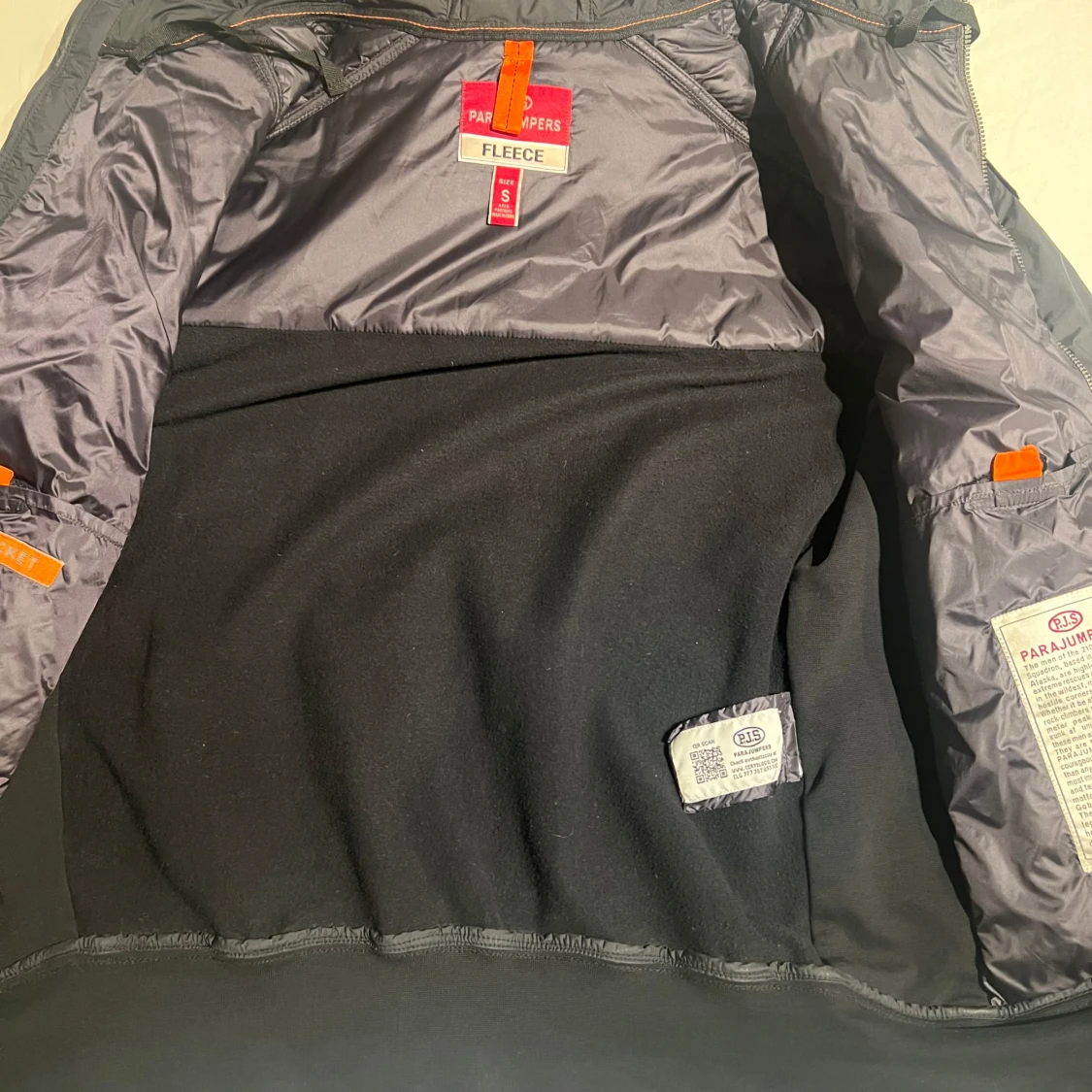 Svart fleecejacka från Parajumpers - 2