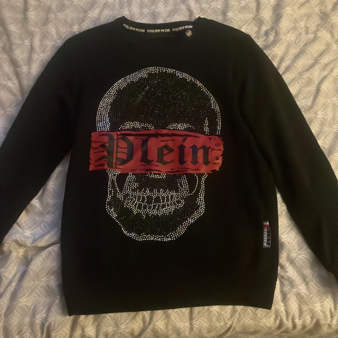 Svart tröja med döskalle från Philipp Plein