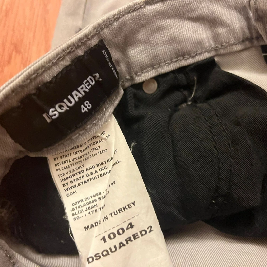 Grå Dsquared2 jeans  - 3