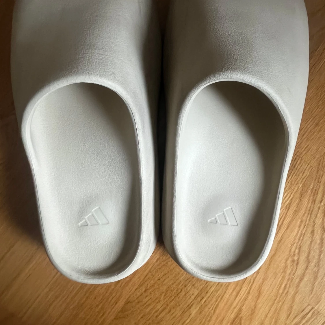 Yeezy slide ”Bone” strl 43 - 2