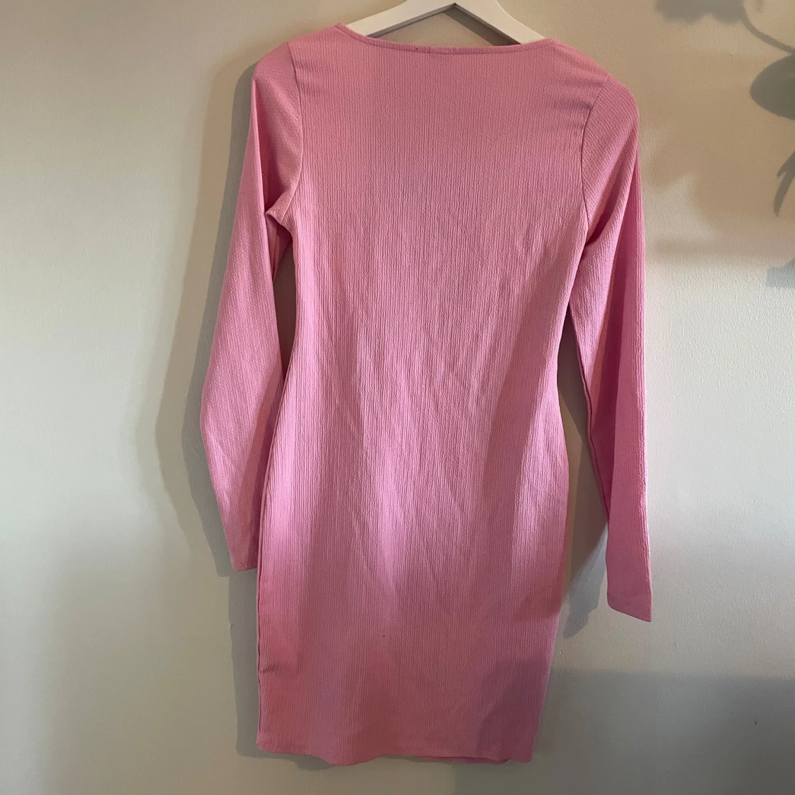 Kort rosa klänning - 1