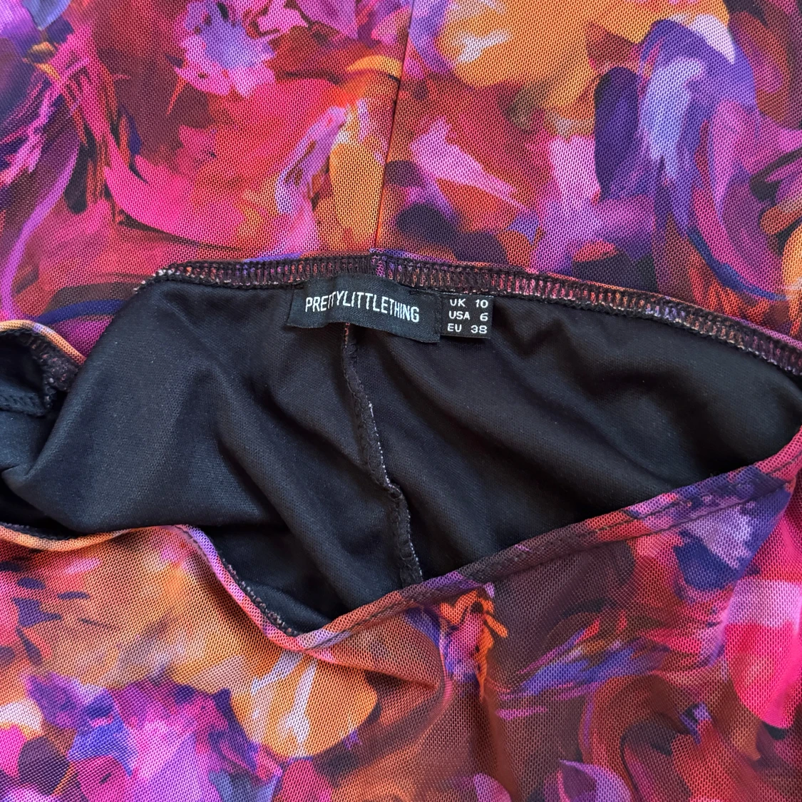 Färgstark långkjol från PrettyLittleThing - 1