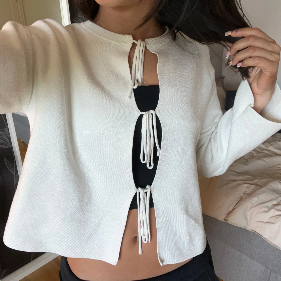 Vit kofta med snörning från Gina Tricot - 4