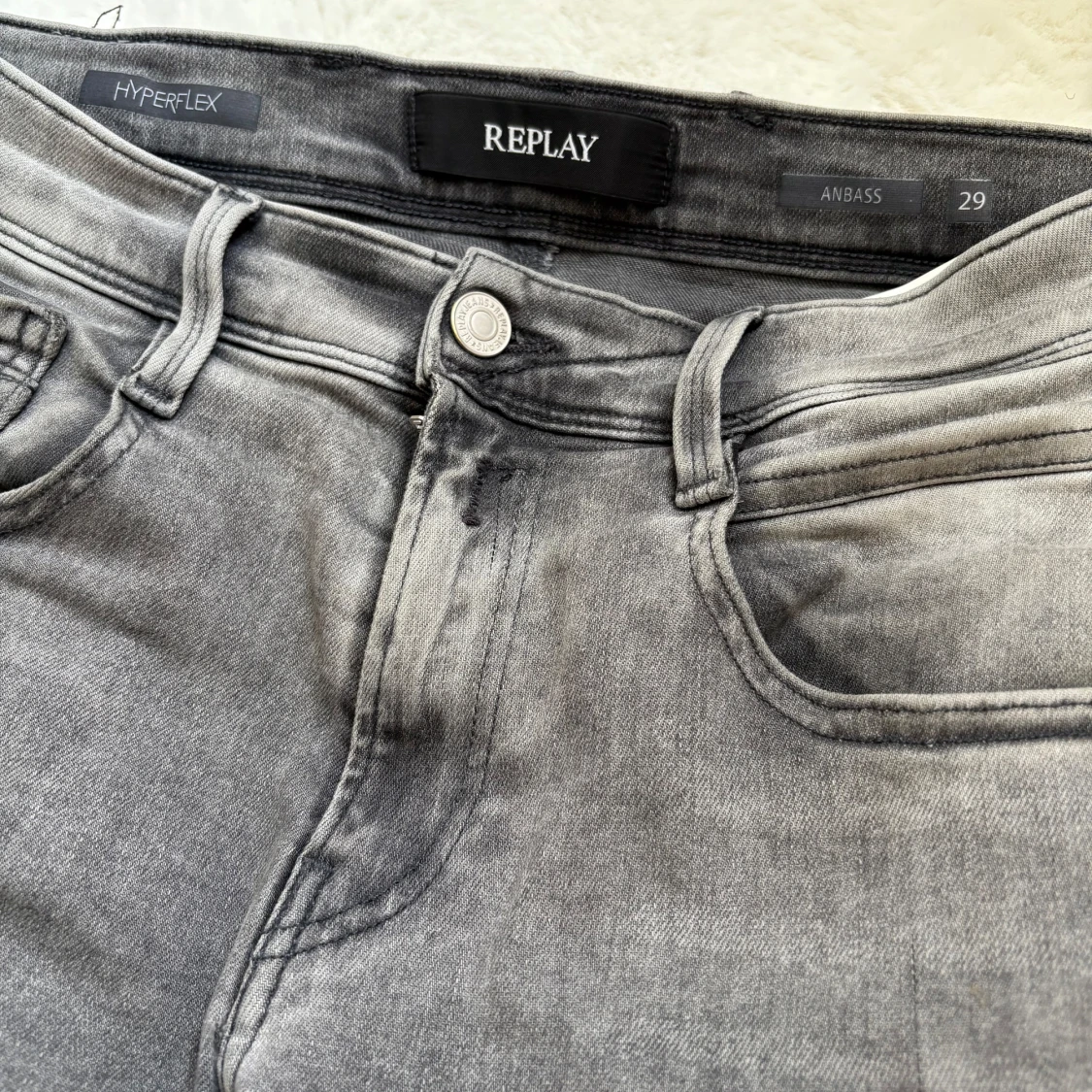 Replay Anbass Hyperflex grå jeans 29/32 - 2