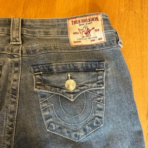 True Religion Jeans  - Bootcut jeans från True Religion. Aldrig använda men lappen borttagen. Ge prisförslag!!