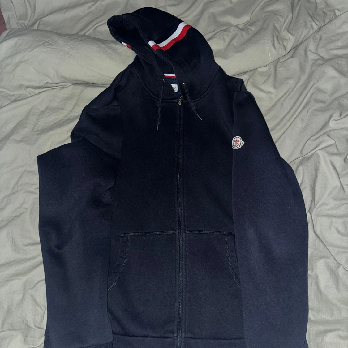 Mörkblå  Moncler hoodie med dragkedja