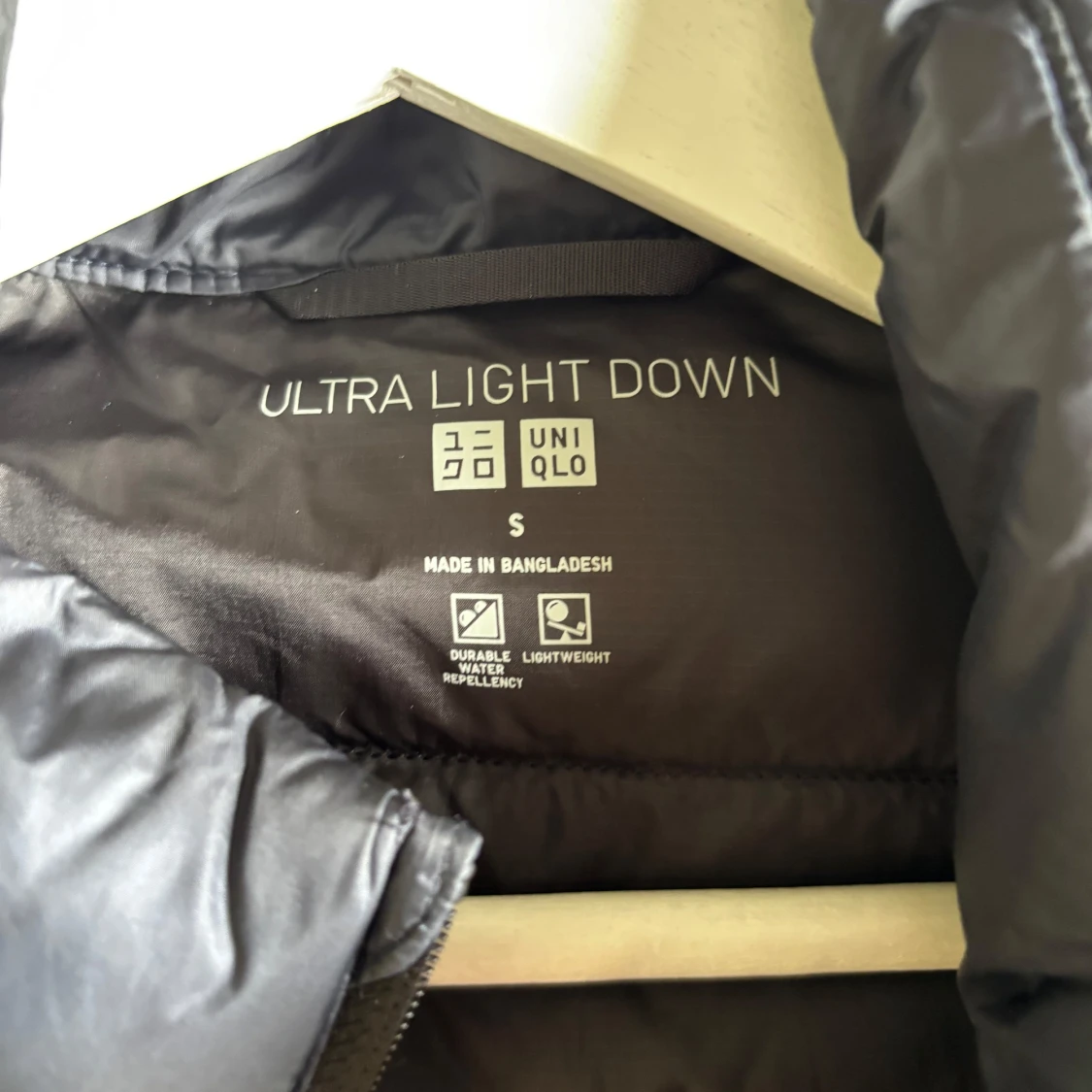 Svart dunväst från Uniqlo, S - 2