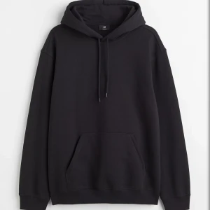 GRÖN hoodie - så fin och har inga defekter ❤️OBS samma modell fast grön (se bild 2) 