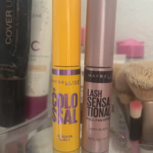 Fyra mascaror från Maybelline, IsaDora & Max Factor - Säljer fyra mascaror: Maybelline The Colossal (gul/lila), Maybelline Lash Sensational (rosé), IsaDora Nature Enhanced (turkos) och Max Factor Wild Mega Volume (limegrön). Alla ger olika effekter som volym, längd och fyllighet. Perfekt för dig som vill testa olika looks.