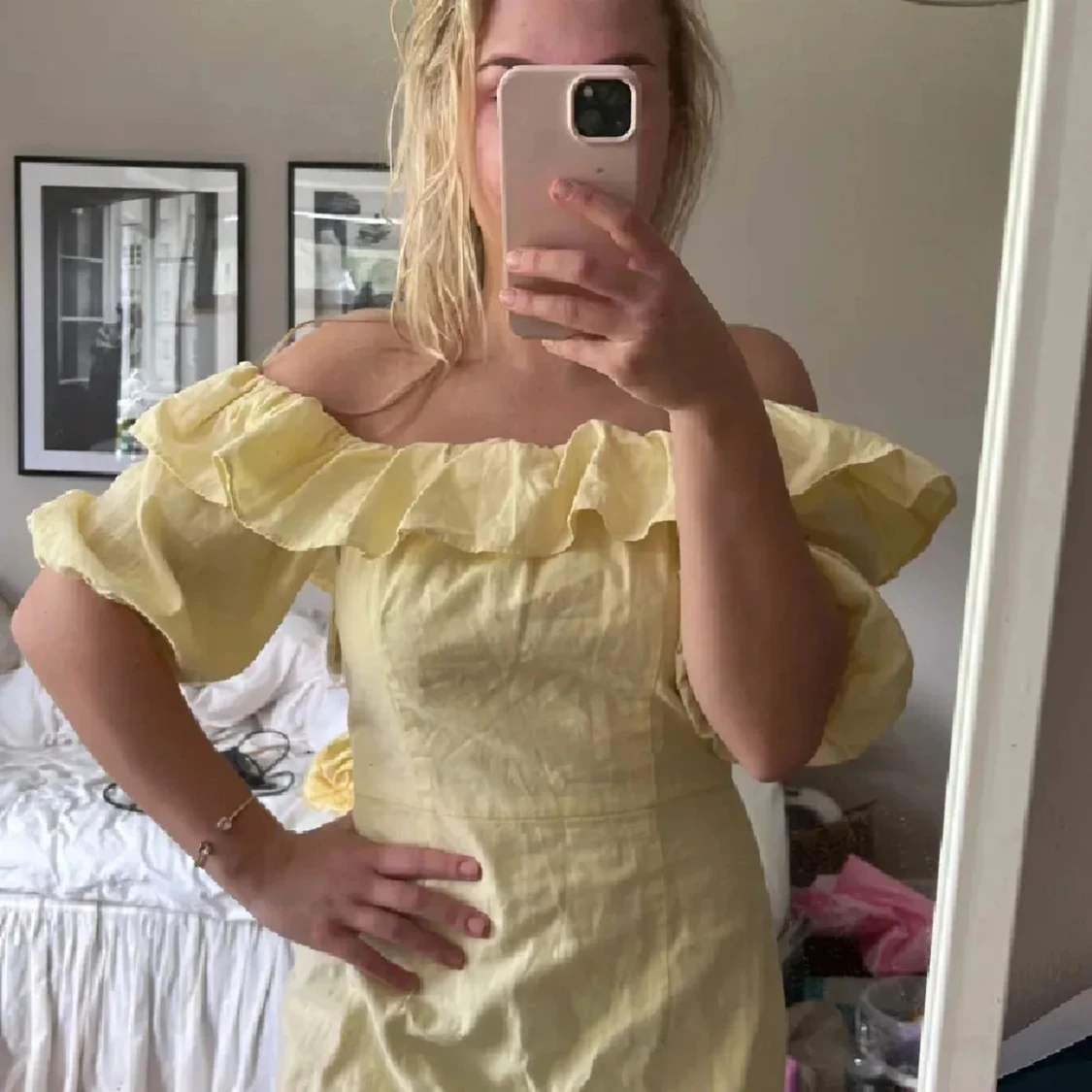 Gul volangklänning H&M - 1