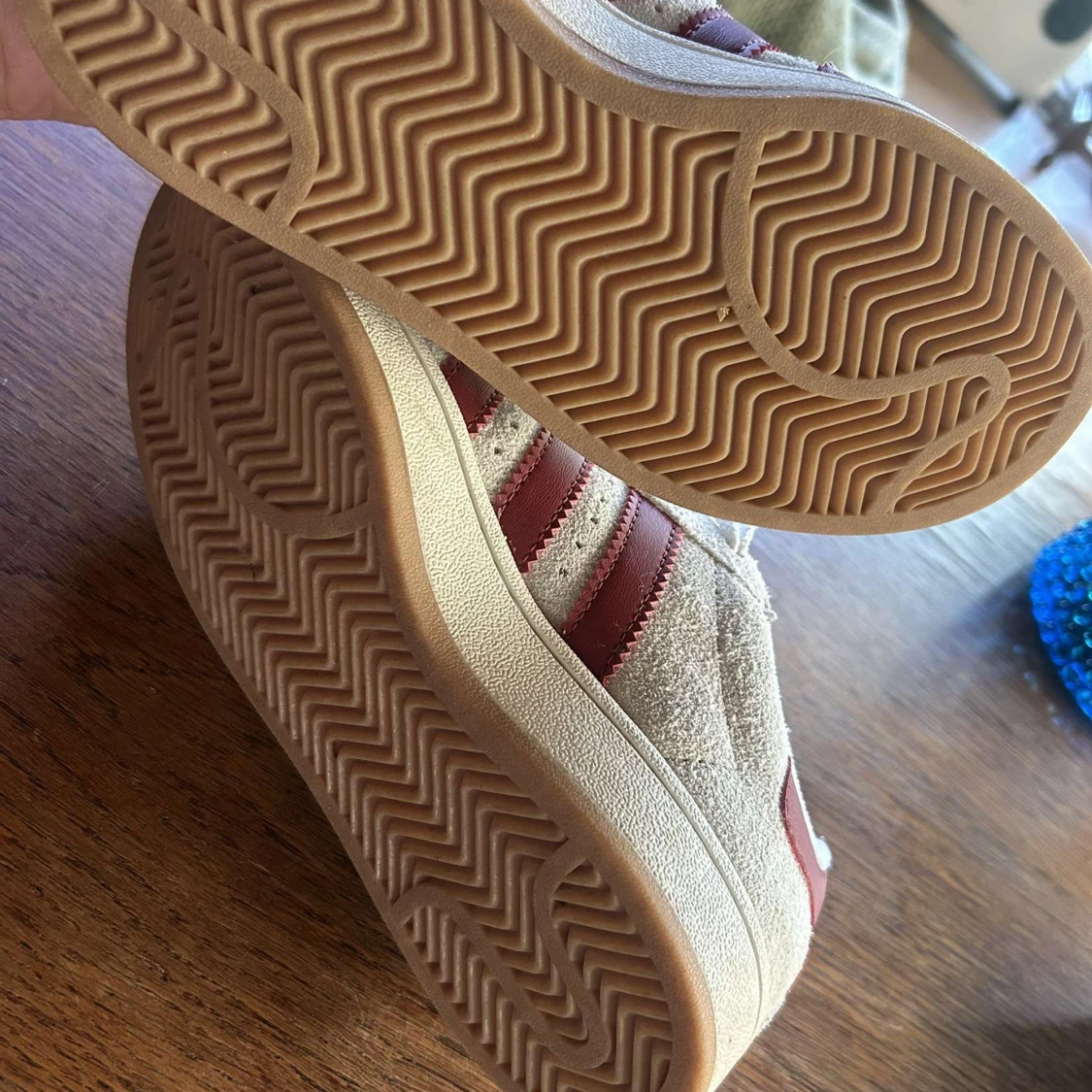 Adidas Campus sneakers vit/röd mocka - 2