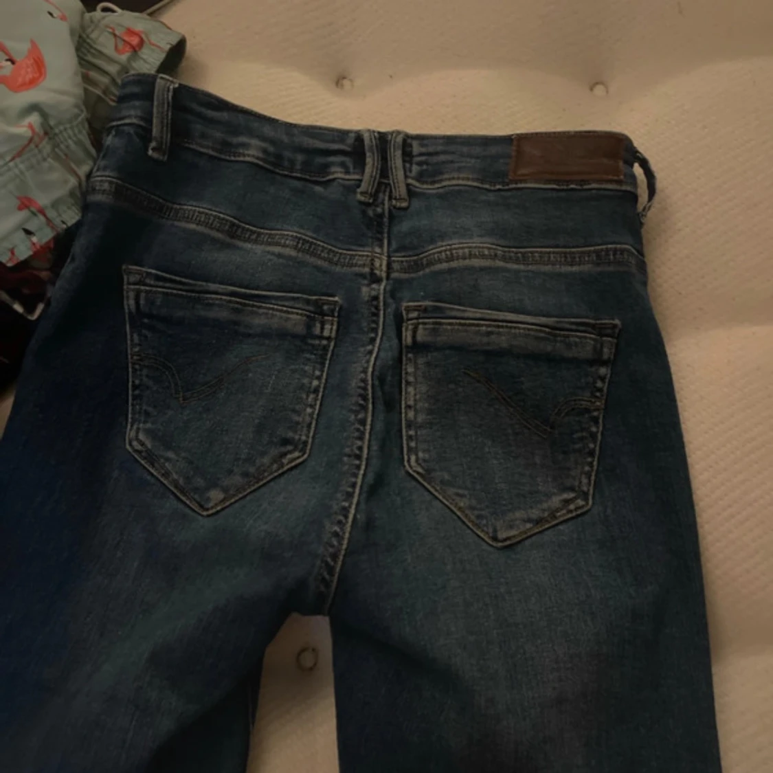 Blå bootcut jeans från ONLY XS - 4