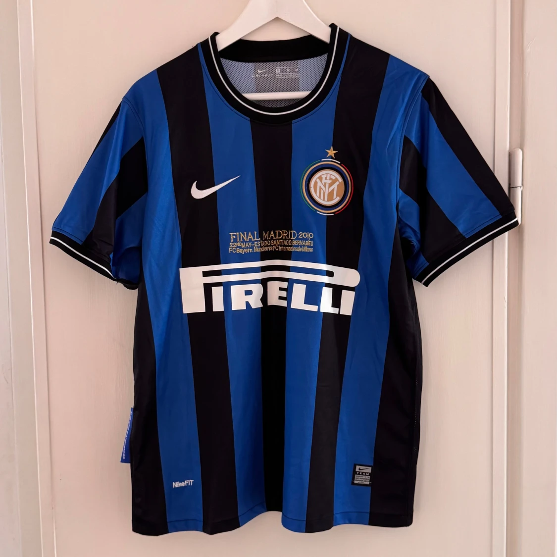 Inter Milan 09/10 fotbollströja Nike