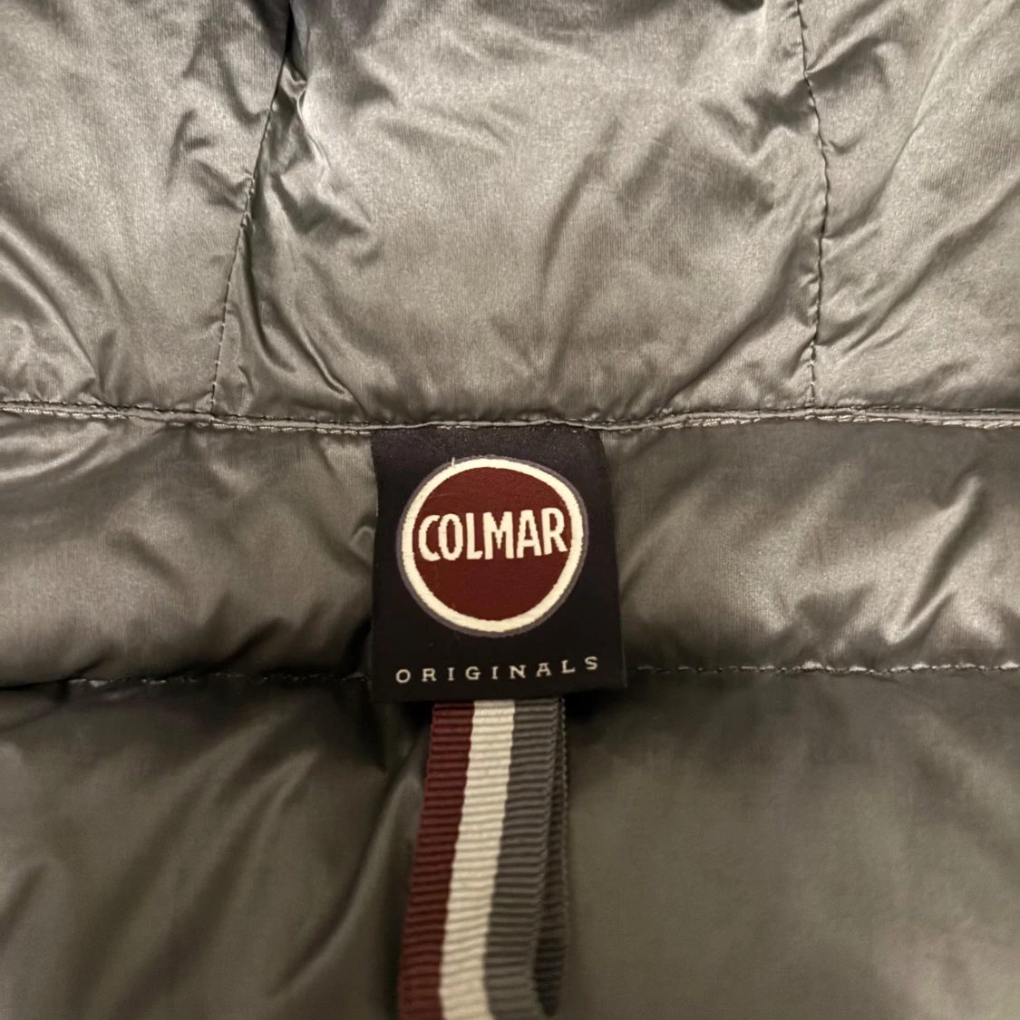 Svart pufferjacka från Colmar - 3