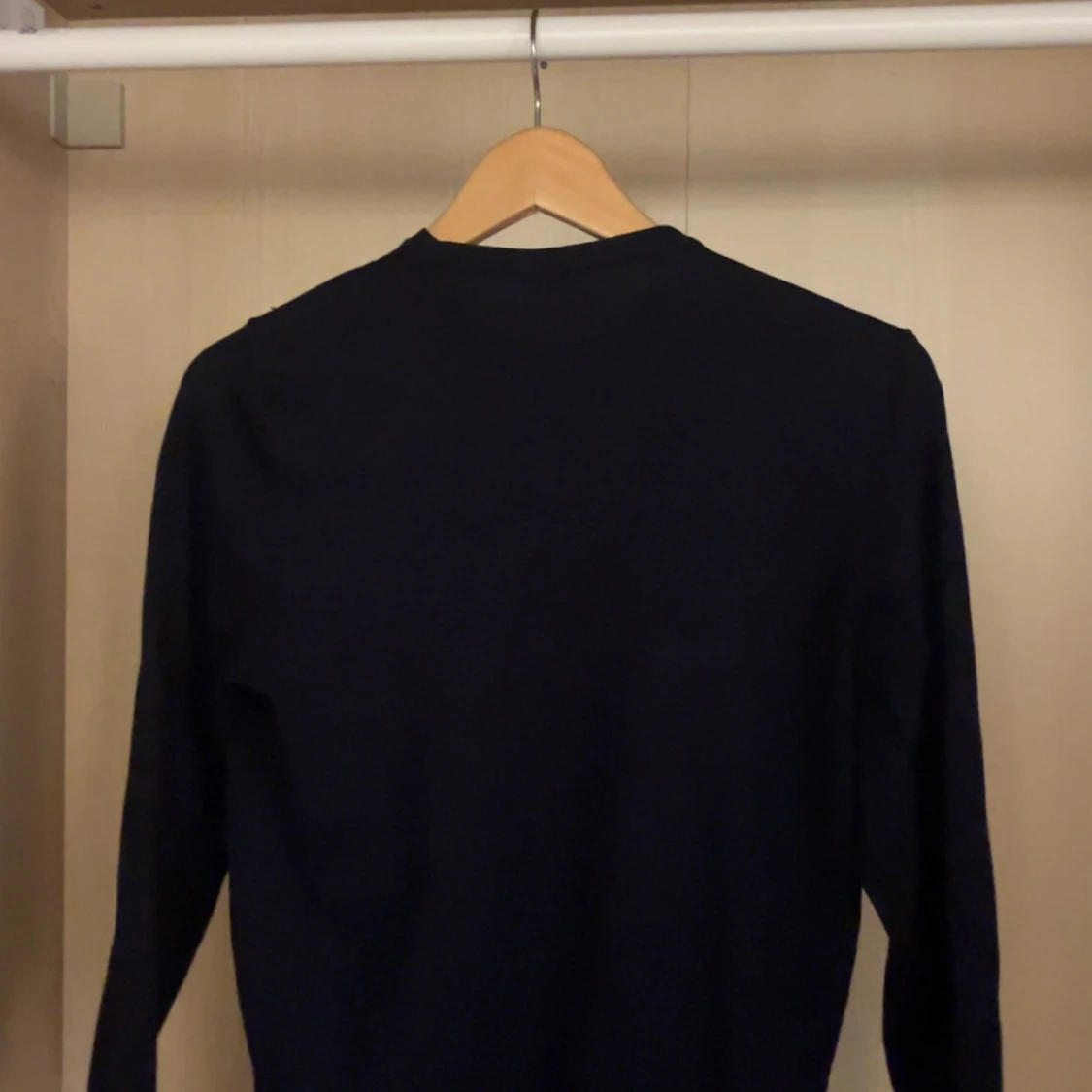 Svart långärmad tröja från Zara - 1