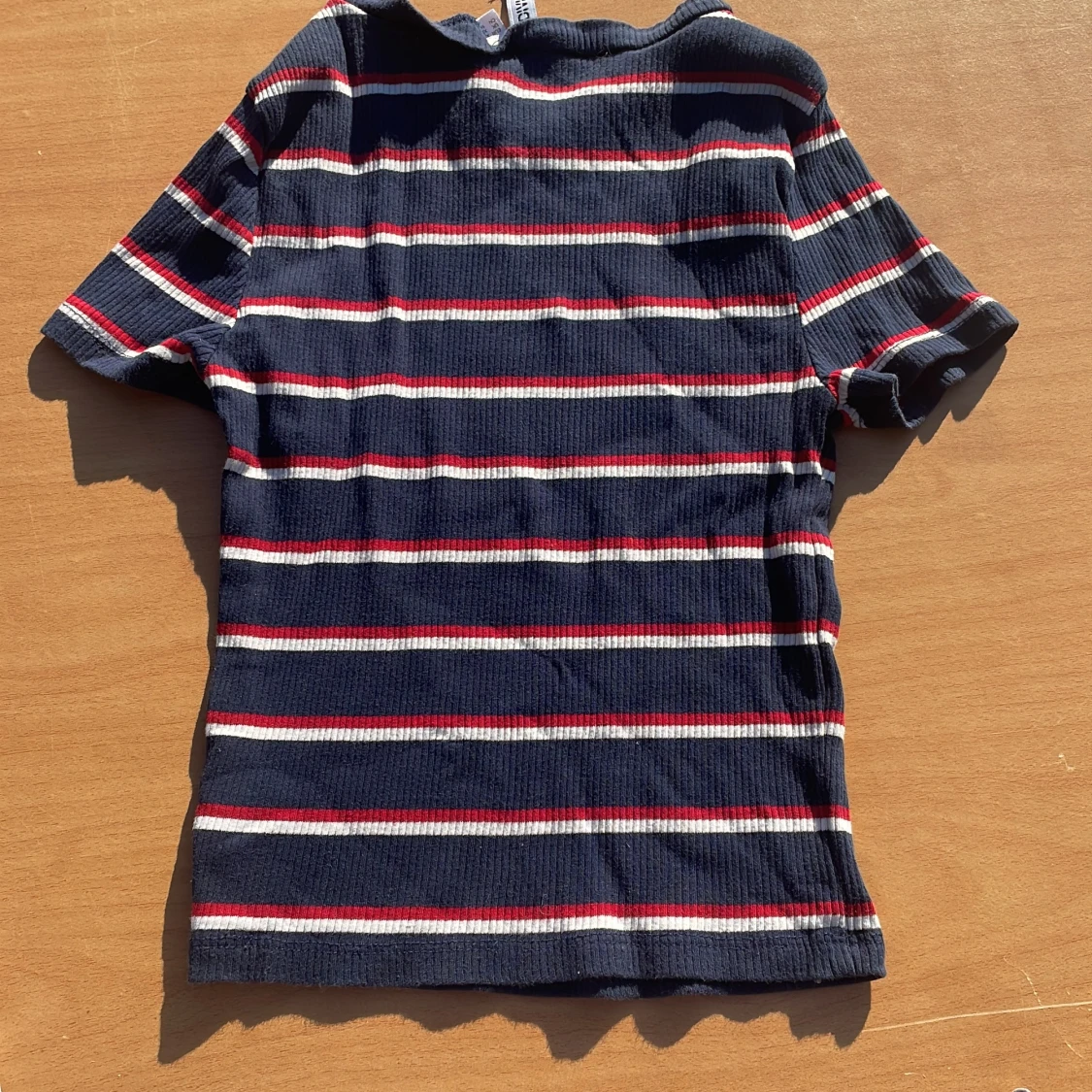 Randig t-shirt från H&M Divided XS - 1